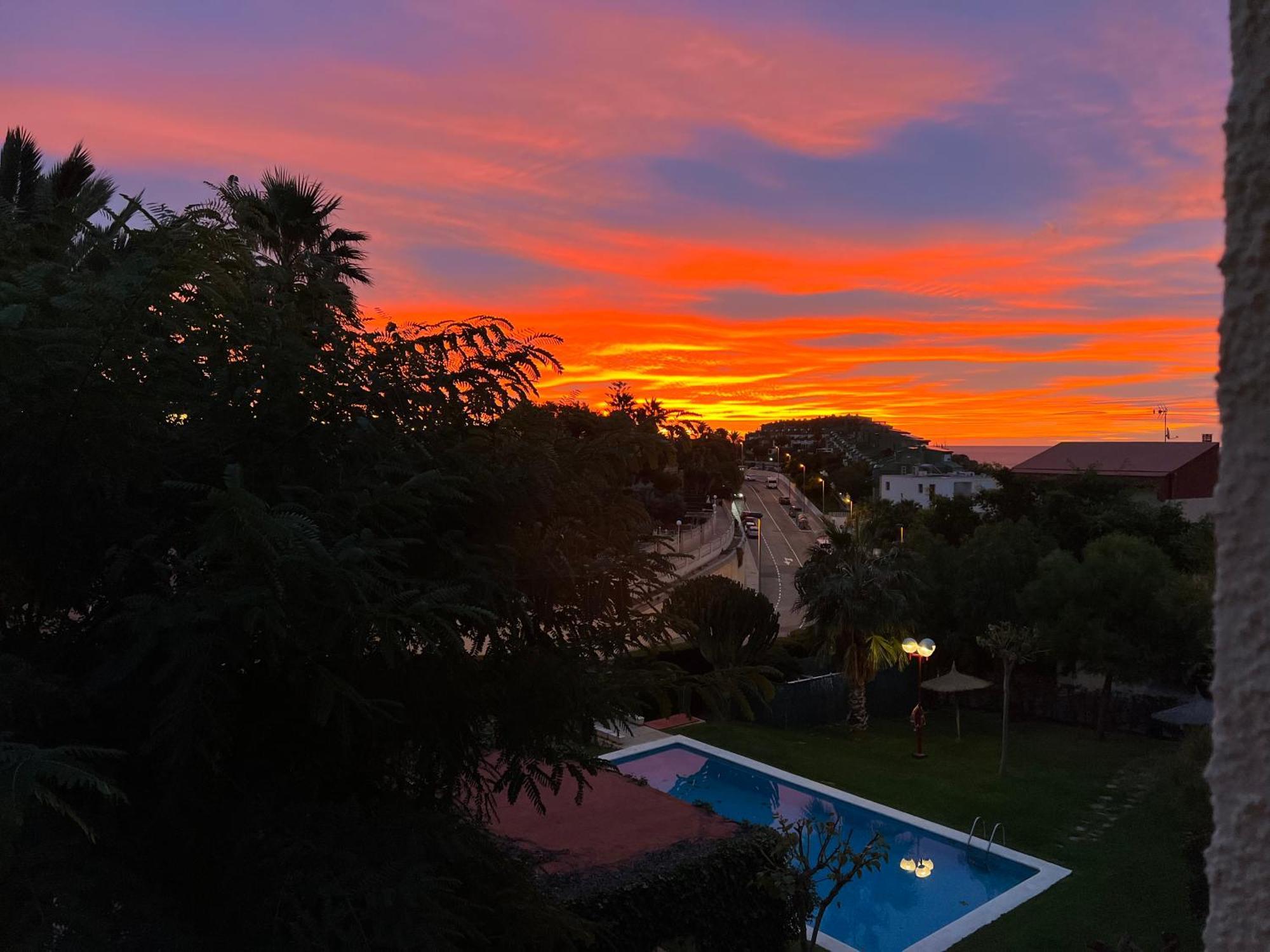 Beachside 4-Bedroom With Pool アリカンテ エクステリア 写真